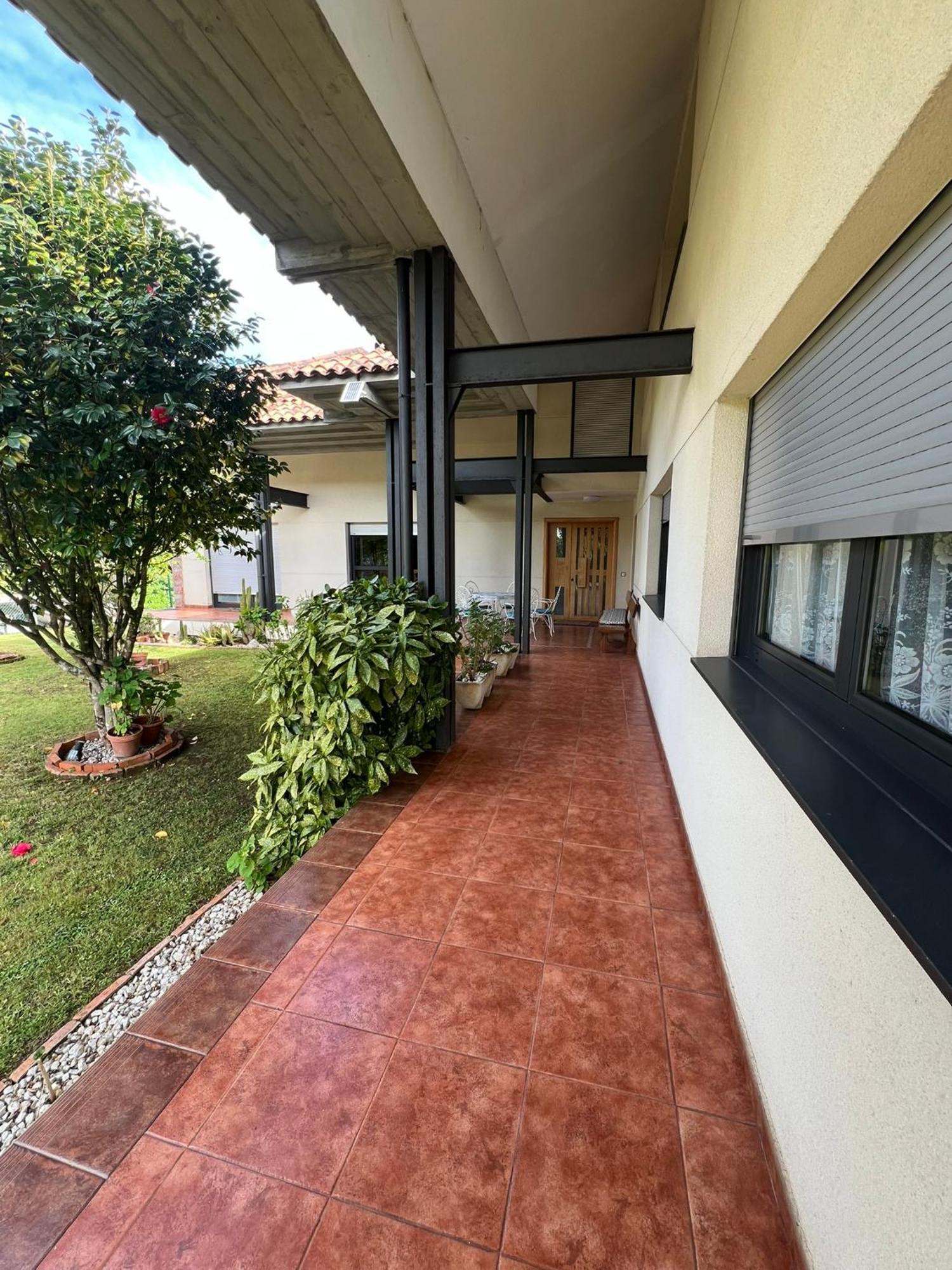 Villa Gestiona2R- Casa Grande En El Centro De Llanes Exterior foto